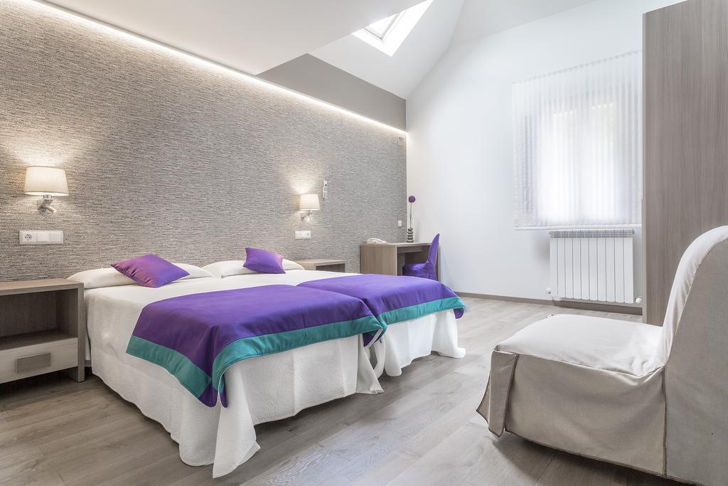 Hotel Rural Aunamendi Ochagavía 部屋 写真