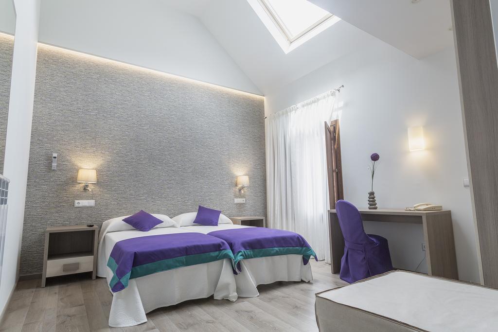 Hotel Rural Aunamendi Ochagavía 部屋 写真